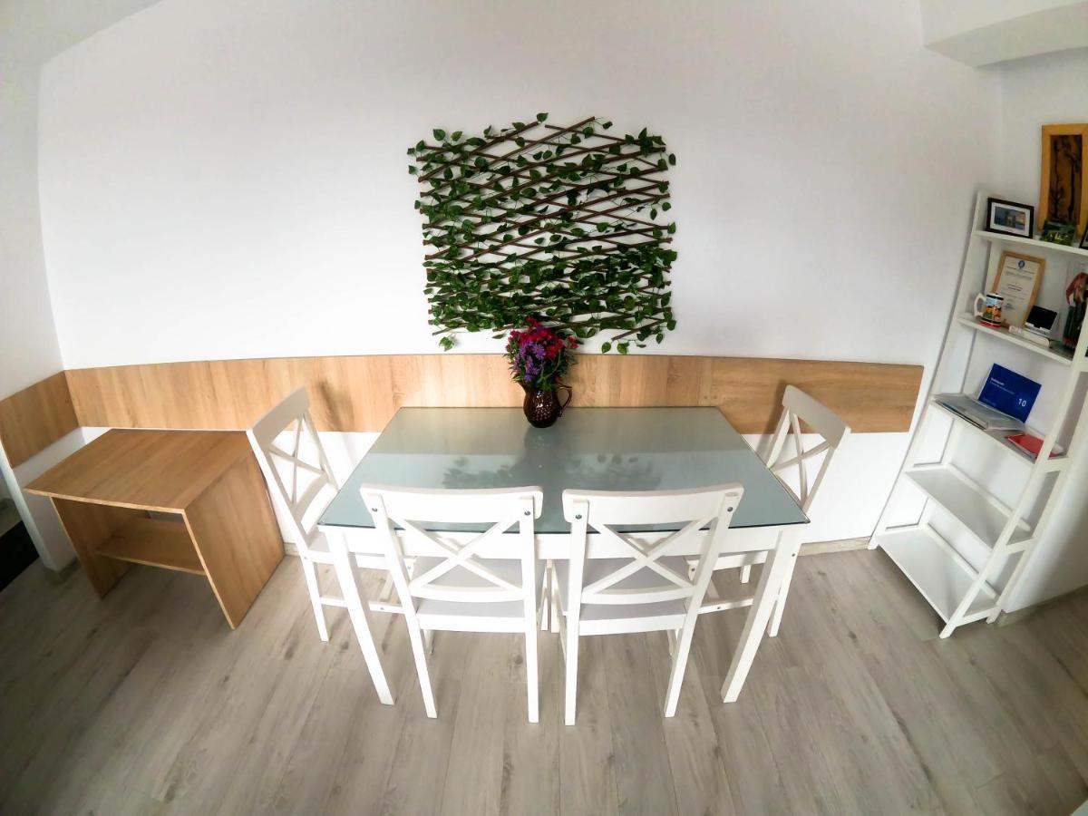 Splendid View Appartement Suceava Buitenkant foto